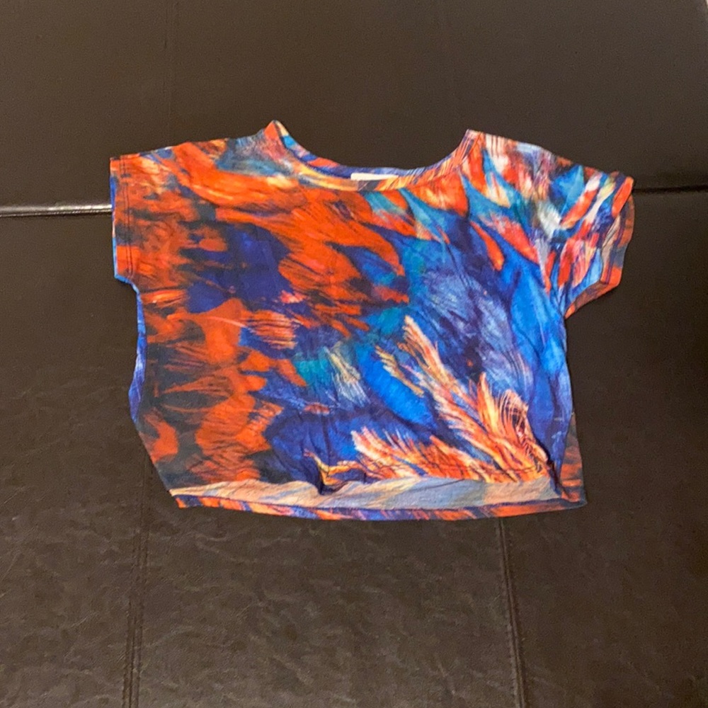 Feather print crop top
